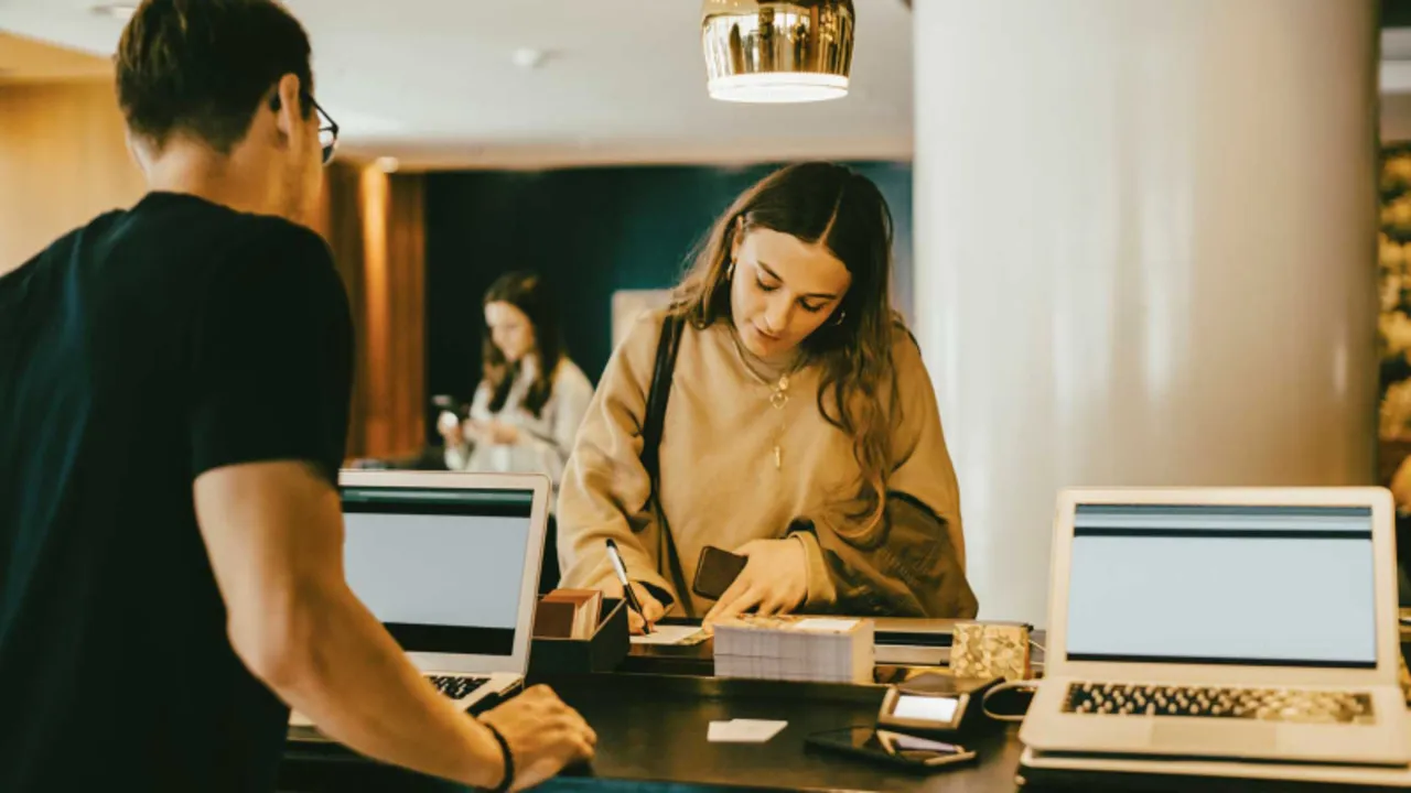 Cá nhân hoá khách hàng: Giải pháp tăng trưởng doanh thu khách sạn